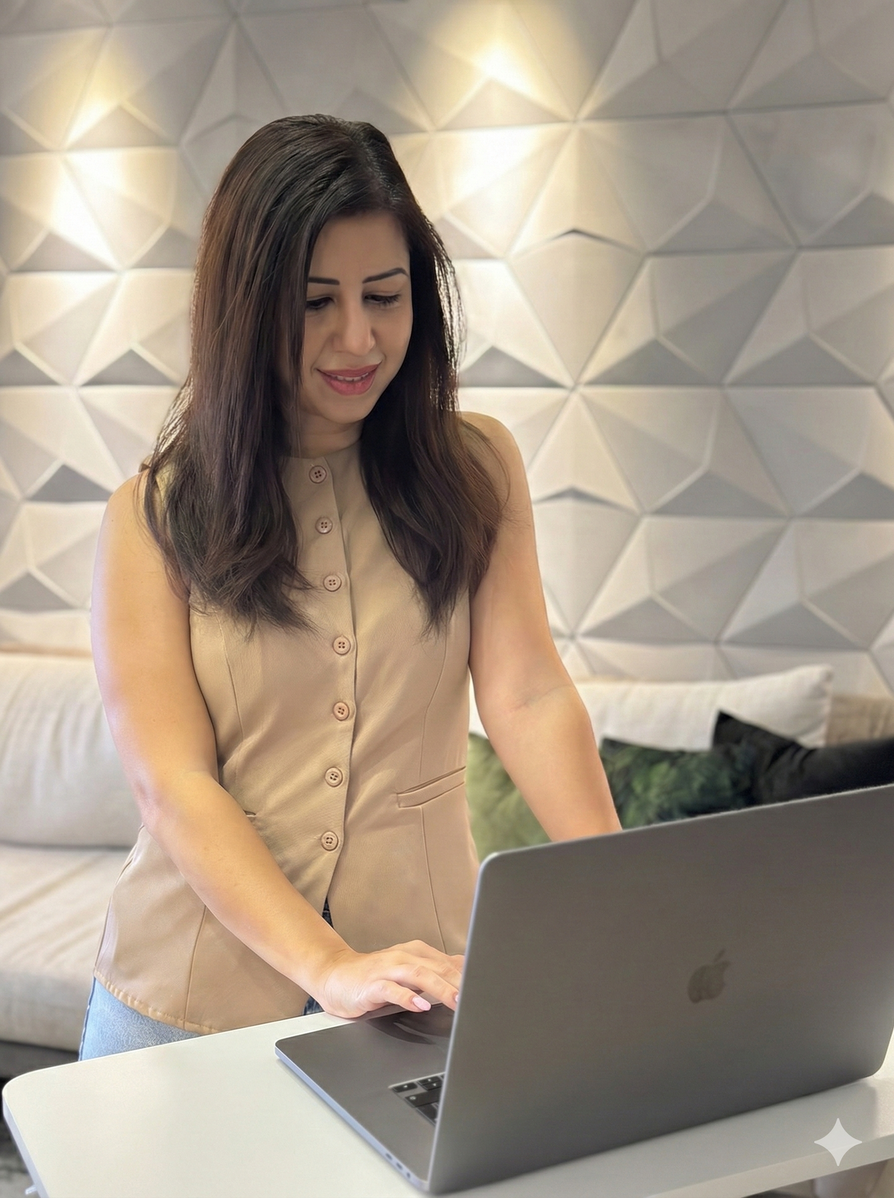 סוזאן דאמוני - יועצת פיננסית